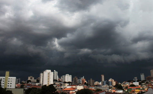 Conquista: Notícia boa! A chuva tão esperada pode chegar no domingo e segunda-feira