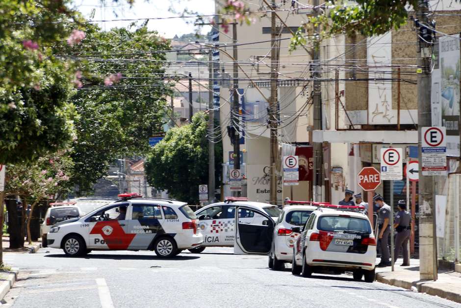 Negros são maioria entre os mortos pela polícia, diz estudo