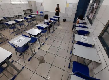 Brumado: Prefeito anuncia retorno de aulas presenciais em 8 de março