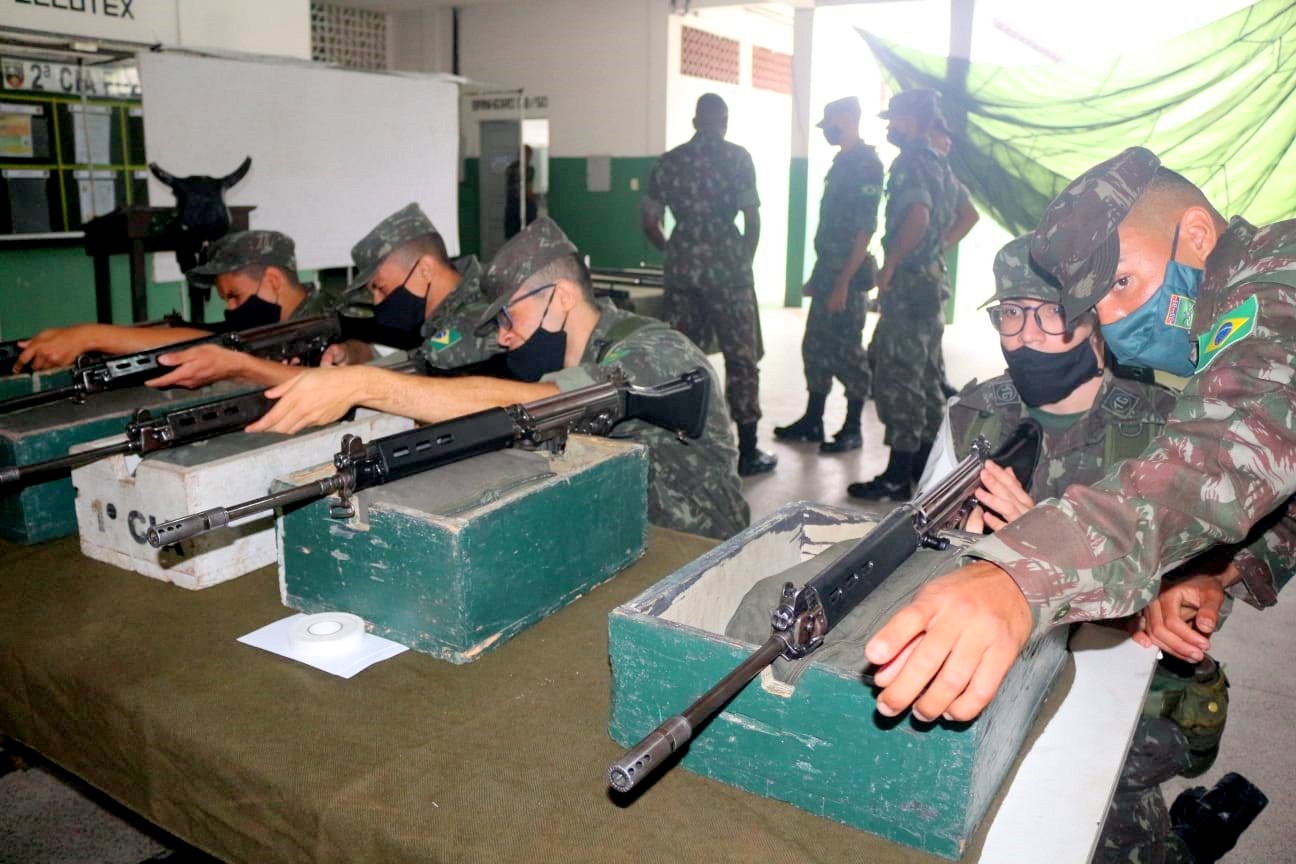 tiro de guerra de Itapetinga participa  de tiro de instrução básico no 35º batalhão de infantaria em feira de santana