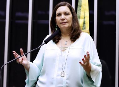 Autora de PEC do voto impresso atribui risco de derrota na Câmara à pressão de TSE e STF