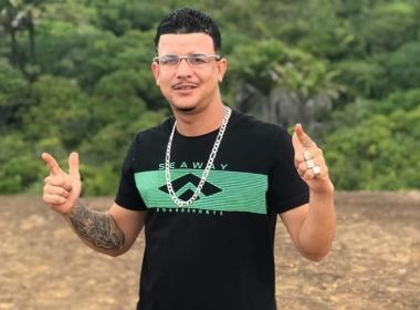 Vítima de assassinato, cantor MC Pitbull da Firma tem caixão desenterrado e incendiado