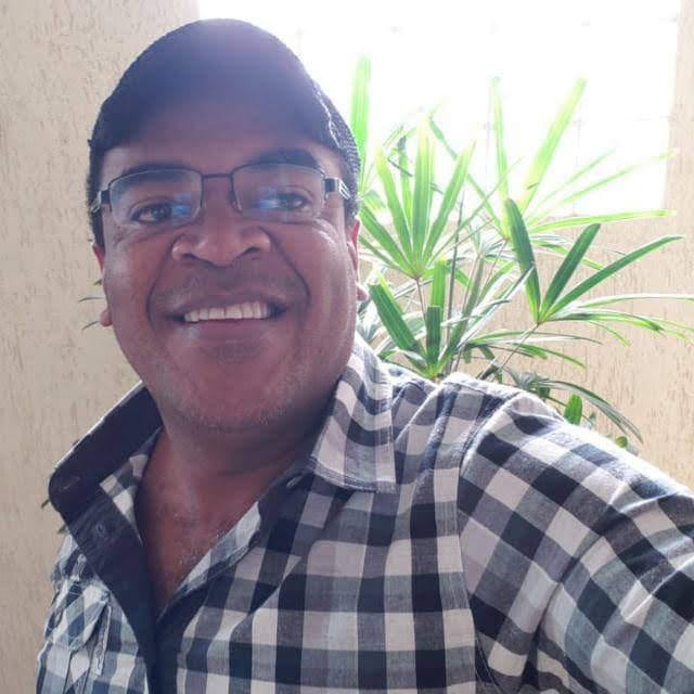Itapetinga: câmara concede honra ao mérito  Juvino Oliveira ao empresário José Mauro, da Pax Perfeição