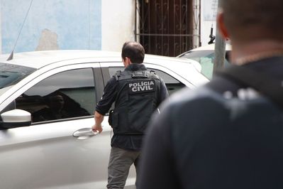 Polícia Civil arrecada mais de meio milhão em leilão de veículos