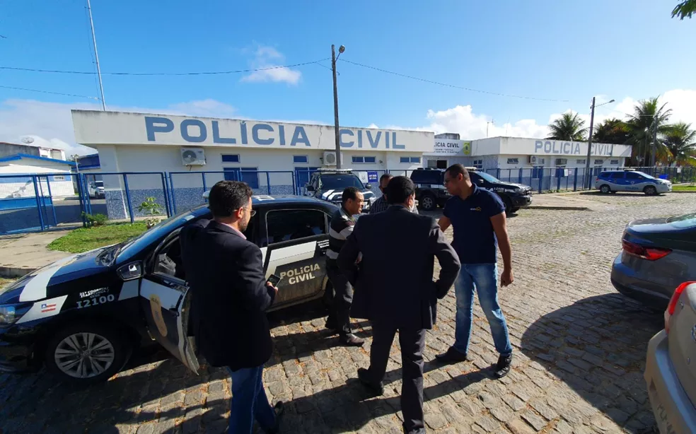 indígenas São Presos Por Porte Ilegal de Arma de Fogo na BA; Polícia Civil de Itapetinga Investiga Uso de Espingarda  Para  Expulsão de Moradores de Aldeia