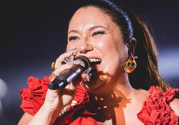 Público grita ‘ele não’ no Rock in Rio; Maria Rita canta ‘ele não é de nada’