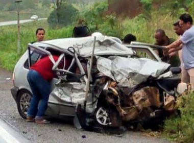 Itagimirim: Três pessoas morrem em acidente que envolveu 3 veículos na BR-101