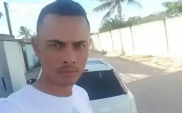 Triângulo amoroso envolvendo travesti, açougueiro e outro homem acaba em morte na Bahia