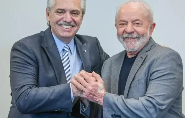 Primeira viagem internacional de Lula como presidente será para a Argentina no dia 23 de janeiro