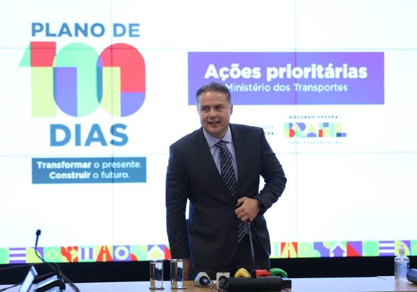 Ministério planeja entregar 861 quilômetros de rodovia até abril