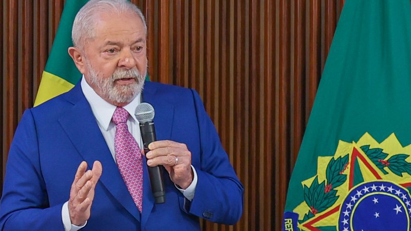 Comandantes defendem que Lula tome decisão contra militares golpistas