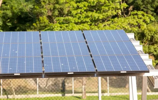 Brasil entra para top-10 de maiores produtores de energia solar pela primeira vez na história