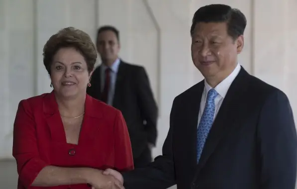 Para analistas, Brasil pode pegar carona em ciclo da China e se reindustrializar