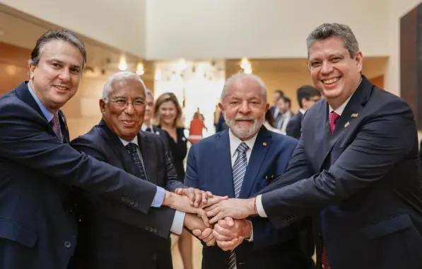 Brasil e Portugal assinam acordo para facilitar reconhecimento de escolaridade