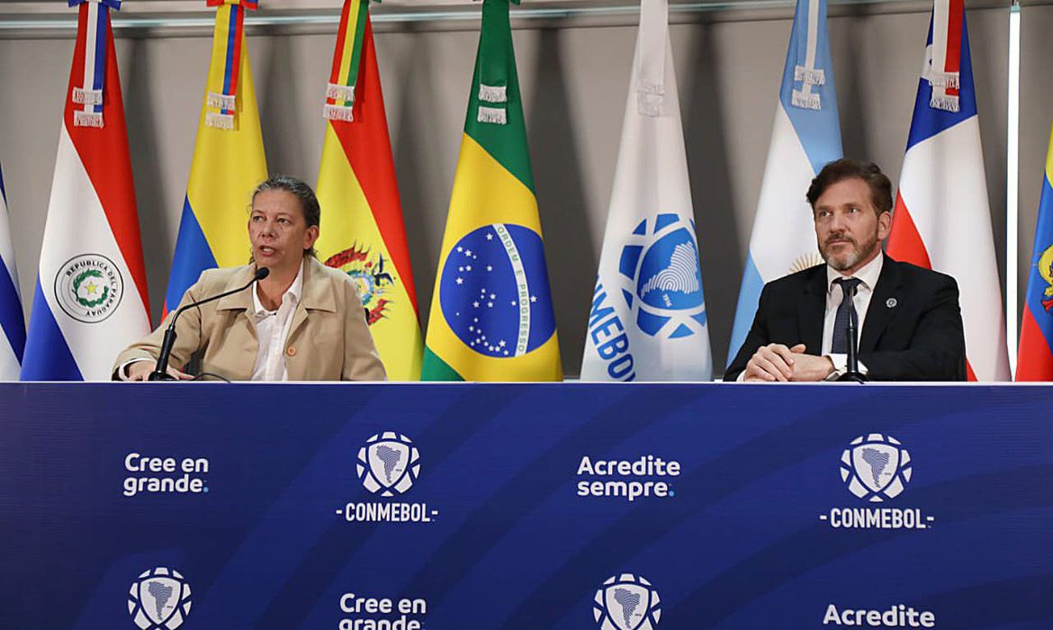 Conmebol anuncia apoio ao Brasil para sediar Copa do Mundo Feminina