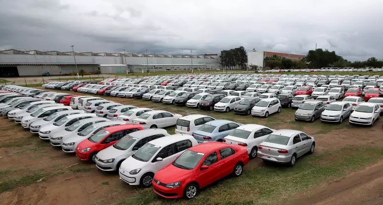 Caixa estuda melhorar linha de crédito para compra de carros, diz presidente do banco