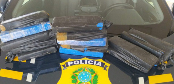 Adolescente é apreendida com 10 quilos de maconha dentro mochila em Vitória da Conquista