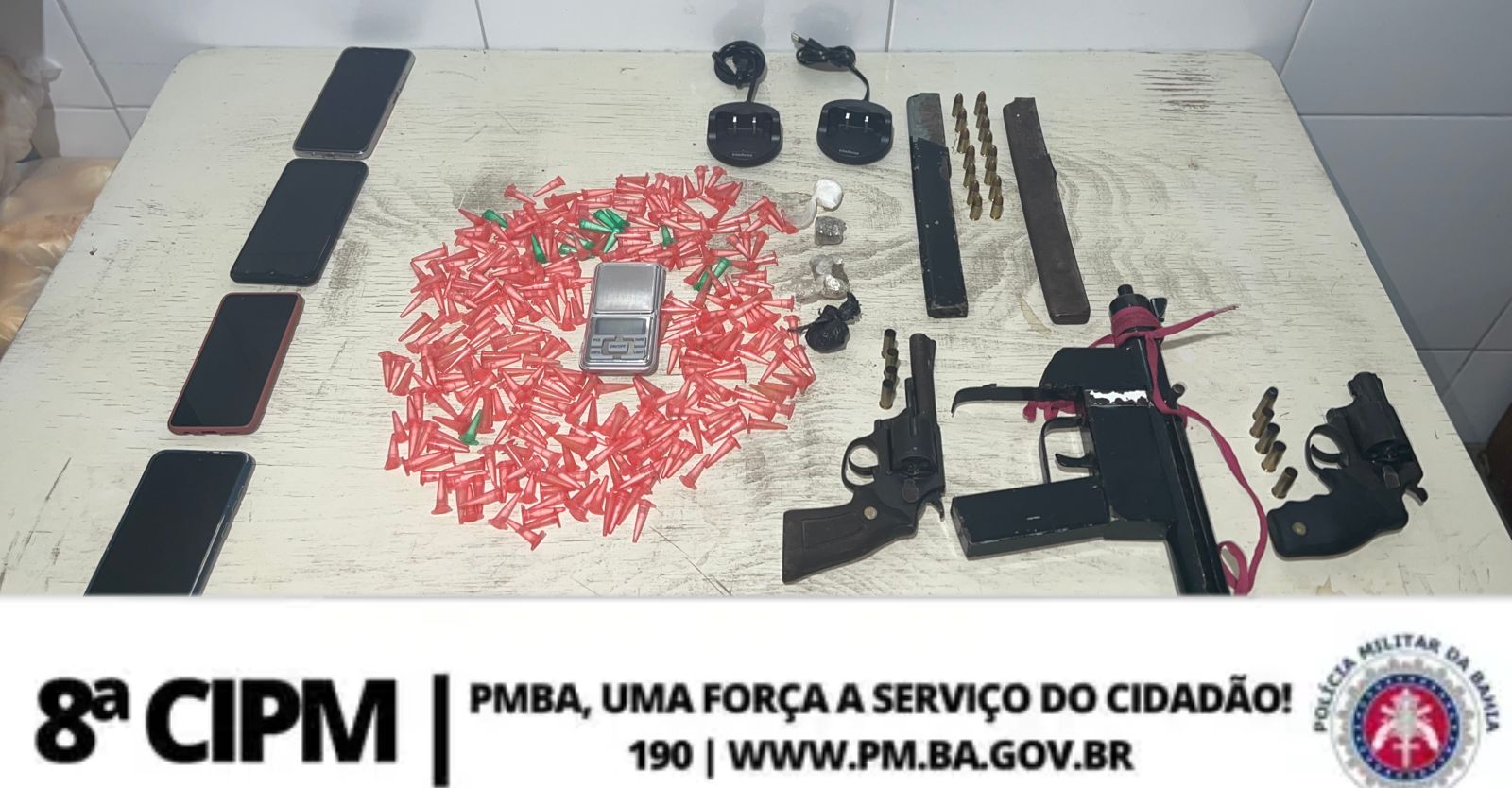 8ª CIPM: Operação Policial Com Três indivíduos Mortos, Apreensão de Submetralhadora e droga em Ibicui