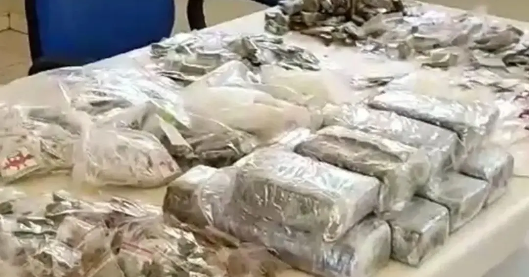 Polícia Rodoviária Estadual apreende mais de 16kg de drogas na BA-156