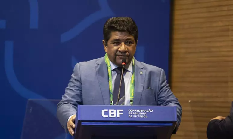 Justiça destitui presidente da CBF e nomeia interventor