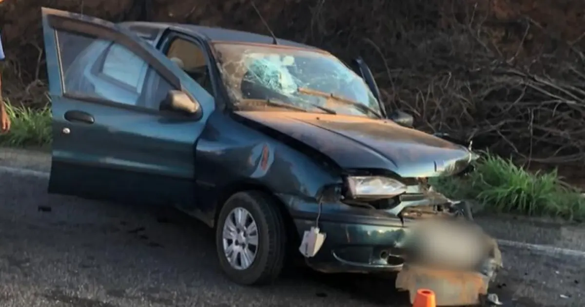 Uma pessoa morre e duas ficam feridas em batida em rodovia na BA-030