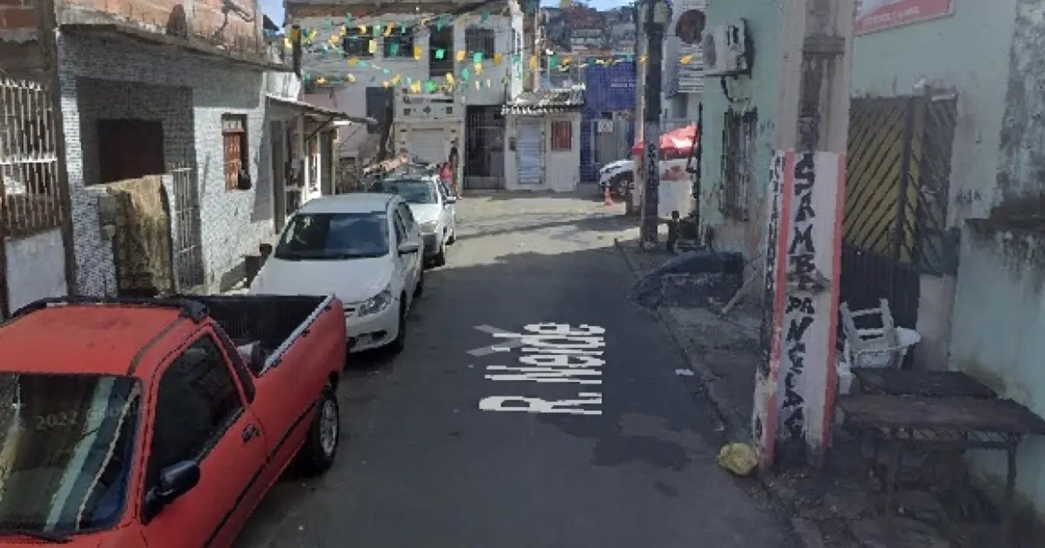 Traficantes matam morador que proibiu facção de instalar câmeras em poste