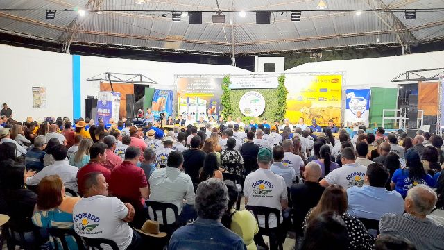 A 52ª Exposição Agropecuária de Itapetinga Vem Recebendo Muitos Visitantes e Expositores