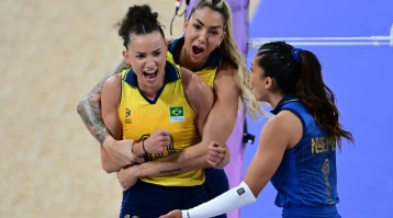 Brasil vence Turquia no vôlei feminino e é bronze nas Olimpíadas de Paris