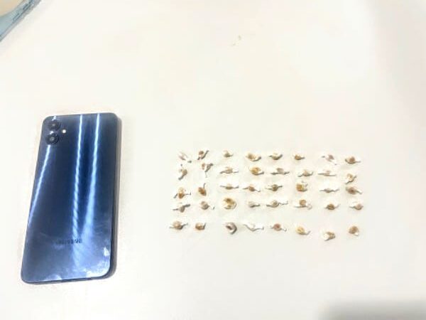 Itapetinga: PETO da 8ª CIPM Apreende Pedras de Crack No Américo Nogueira